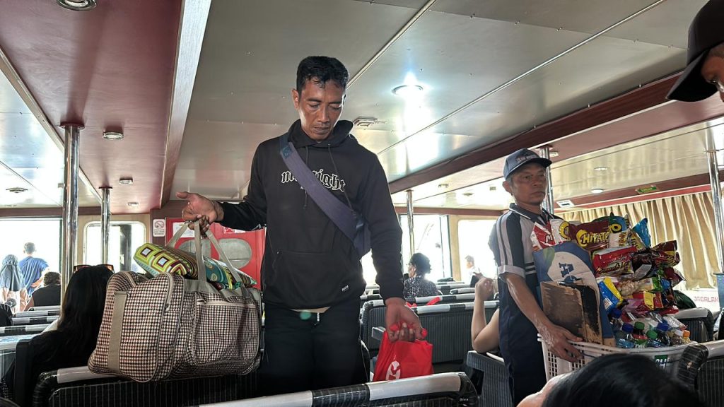 Seller Inside Ferry from Padang Bai to Lembar